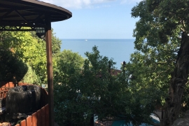 Усадьба у моря с выходом на пляж