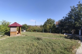 Продам дом в с. Лозовое-3